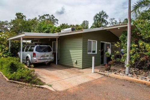 Batchelor Holiday Park Exterior foto