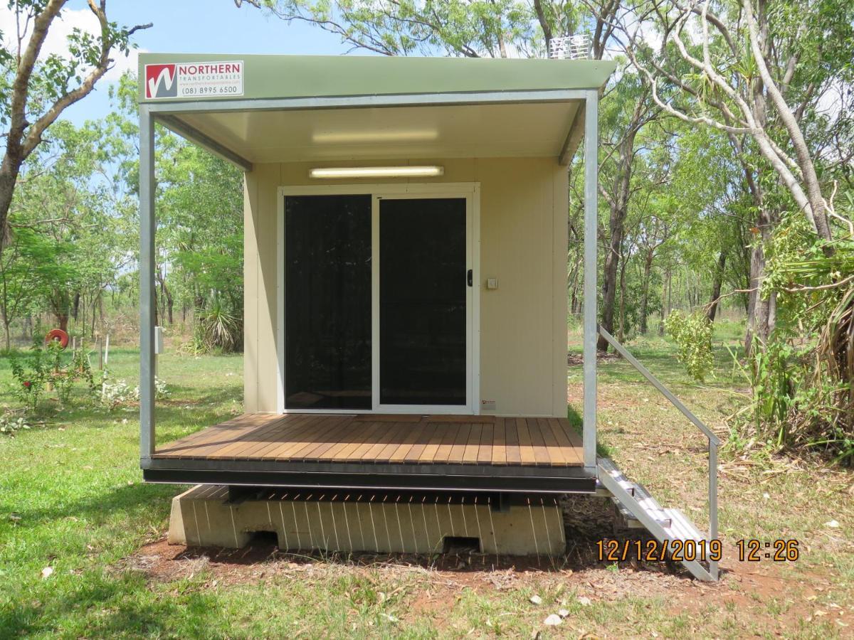 Batchelor Holiday Park Exterior foto